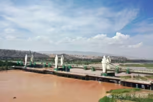 Steel Tower Installation Completed for Zhongwei Yellow River Bridge Renovation Project